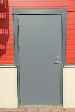 ovet dörrar terasuks steel door